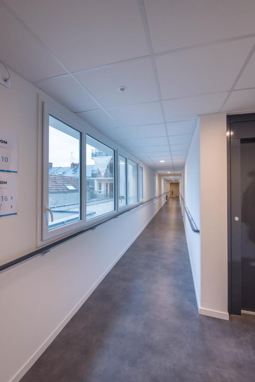 THEO - Appartement proche gare,WIFI,arrivée 24 24 Le Mans Exterior foto