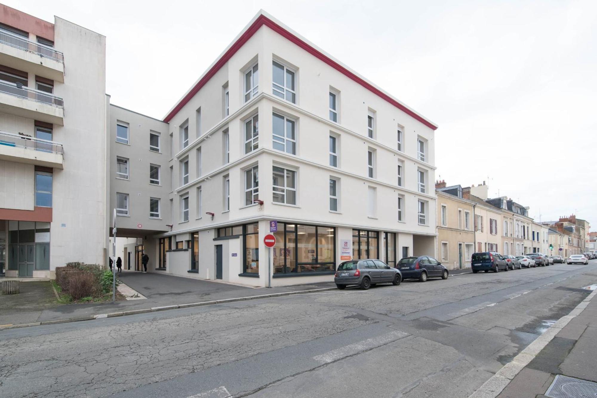THEO - Appartement proche gare,WIFI,arrivée 24 24 Le Mans Exterior foto